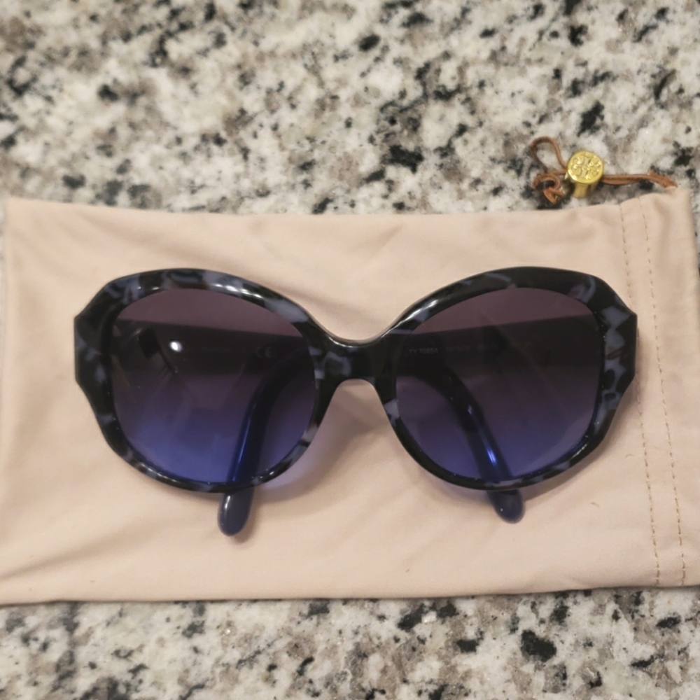 Tory Burch Sunglasses "Original"